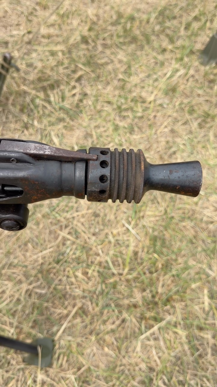 Maschinengewehr 42 "Hitler’s buzzsaw"
#ww2 #mg42