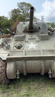 #omahabeach #normandy #ddayhistory #ww2history #normandie #ww2 #ww2vehicles #shermantank #sdkfz #overlordmuseum